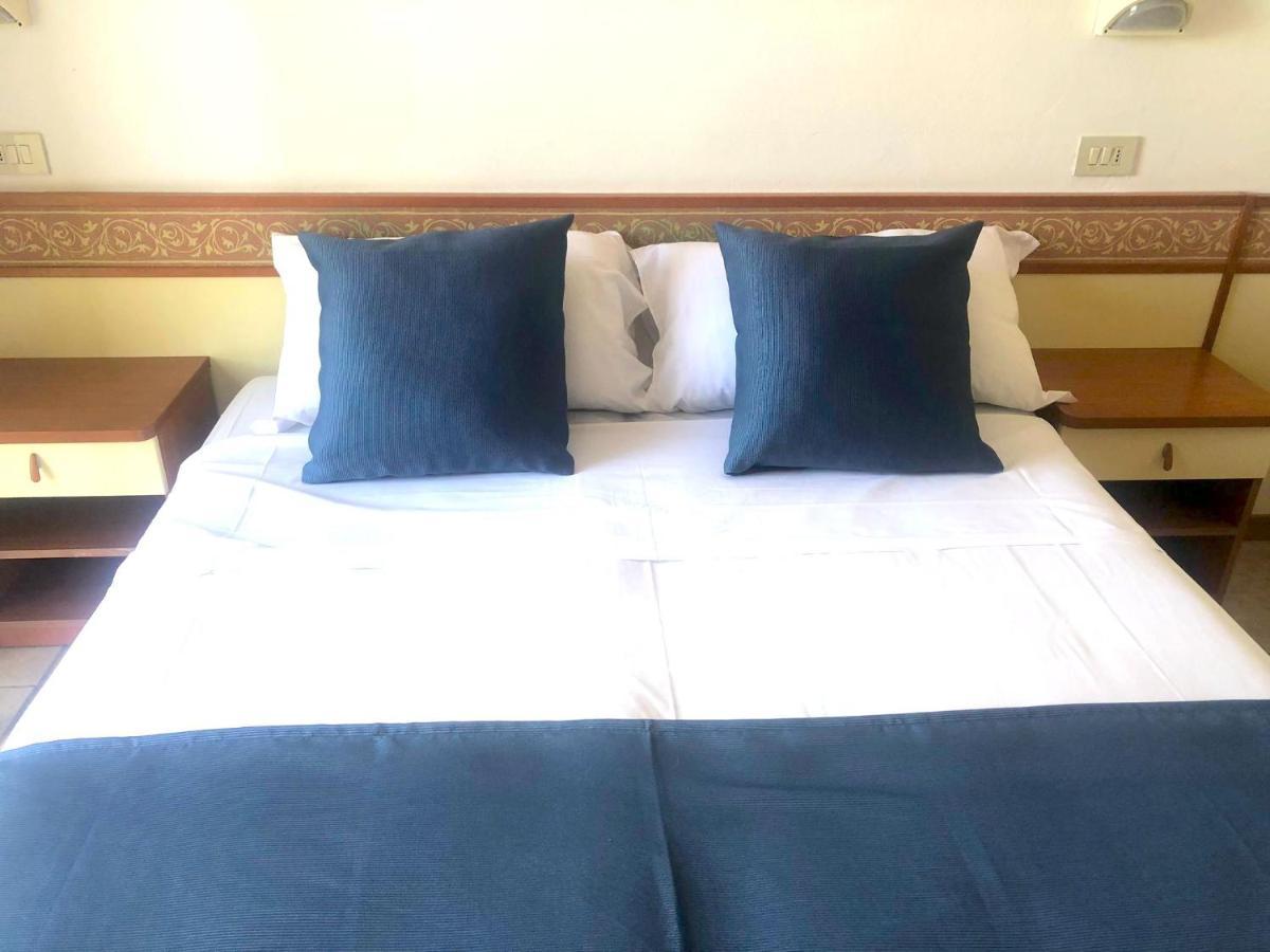 Hotel B&B Des Bains Milano Marittima Eksteriør bilde