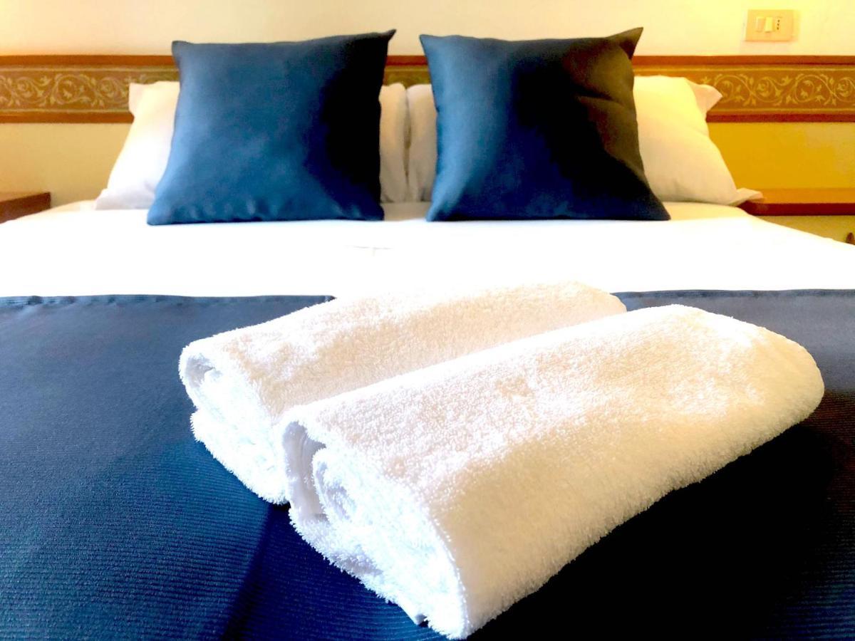 Hotel B&B Des Bains Milano Marittima Eksteriør bilde
