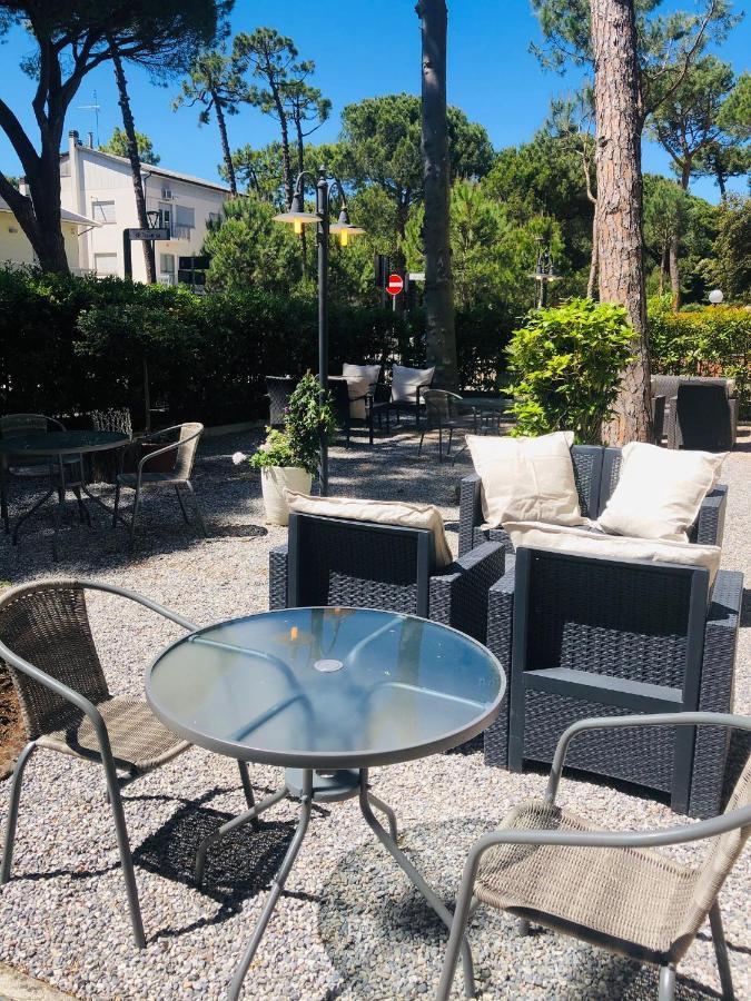 Hotel B&B Des Bains Milano Marittima Eksteriør bilde