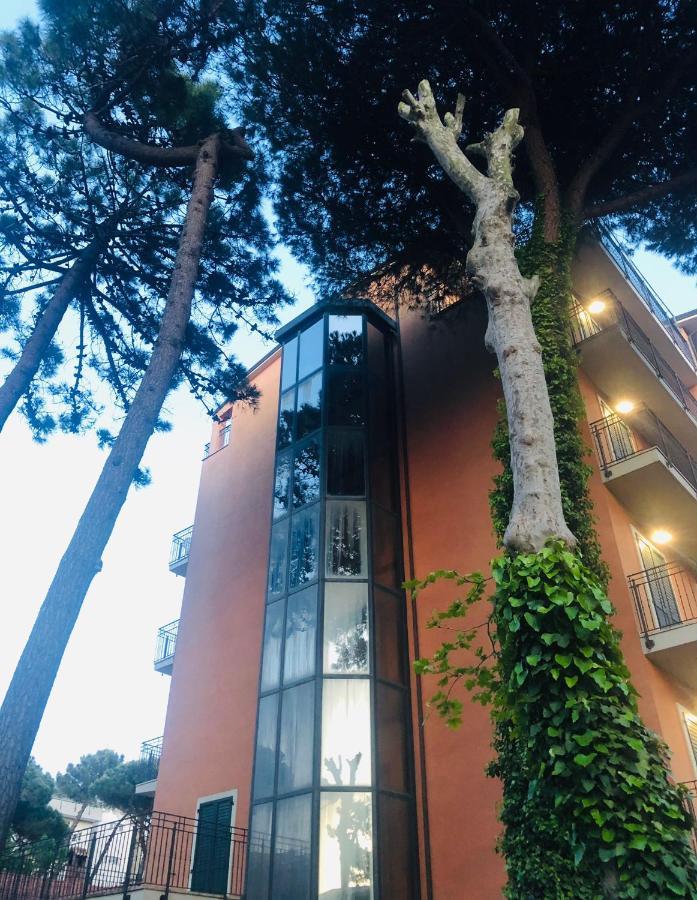 Hotel B&B Des Bains Milano Marittima Eksteriør bilde