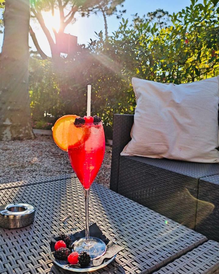 Hotel B&B Des Bains Milano Marittima Eksteriør bilde
