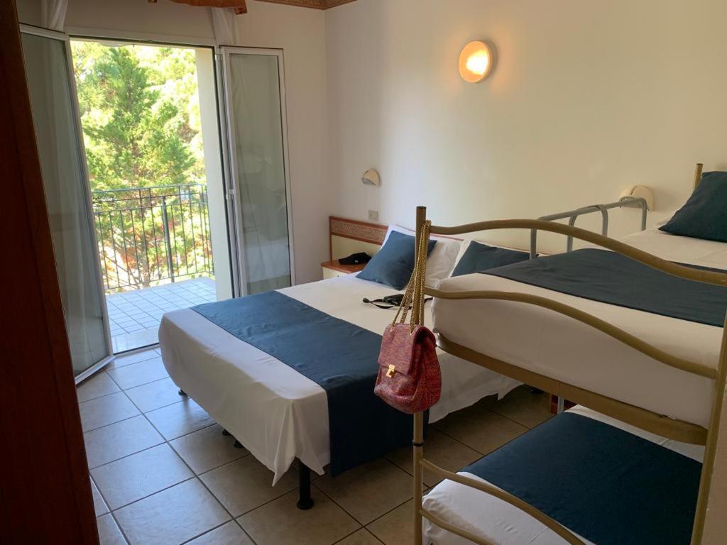 Hotel B&B Des Bains Milano Marittima Eksteriør bilde