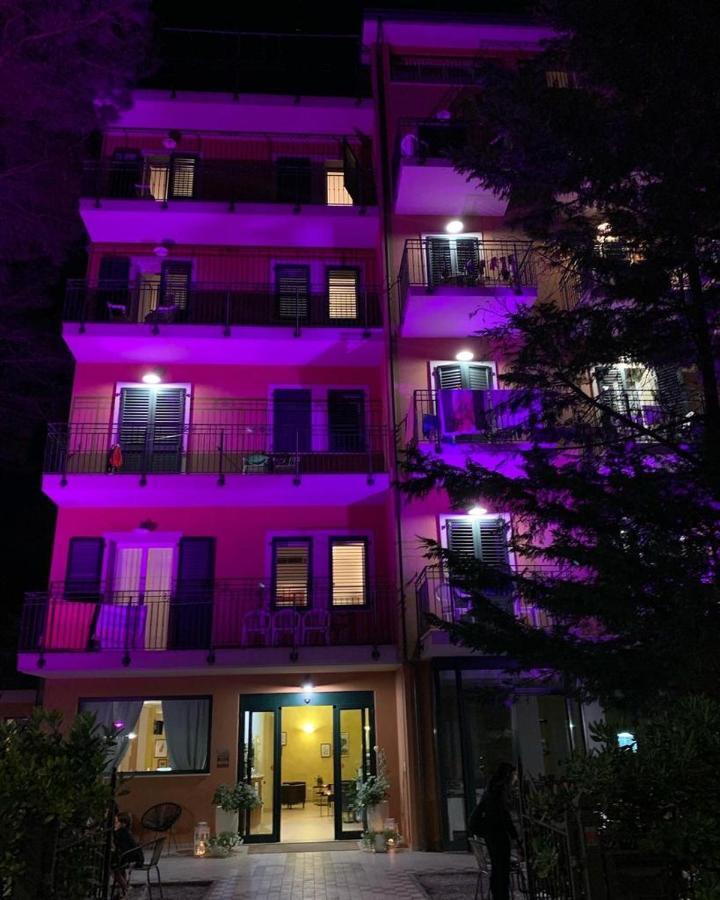 Hotel B&B Des Bains Milano Marittima Eksteriør bilde