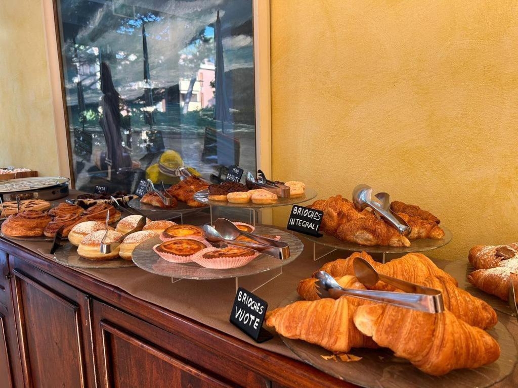 Hotel B&B Des Bains Milano Marittima Eksteriør bilde